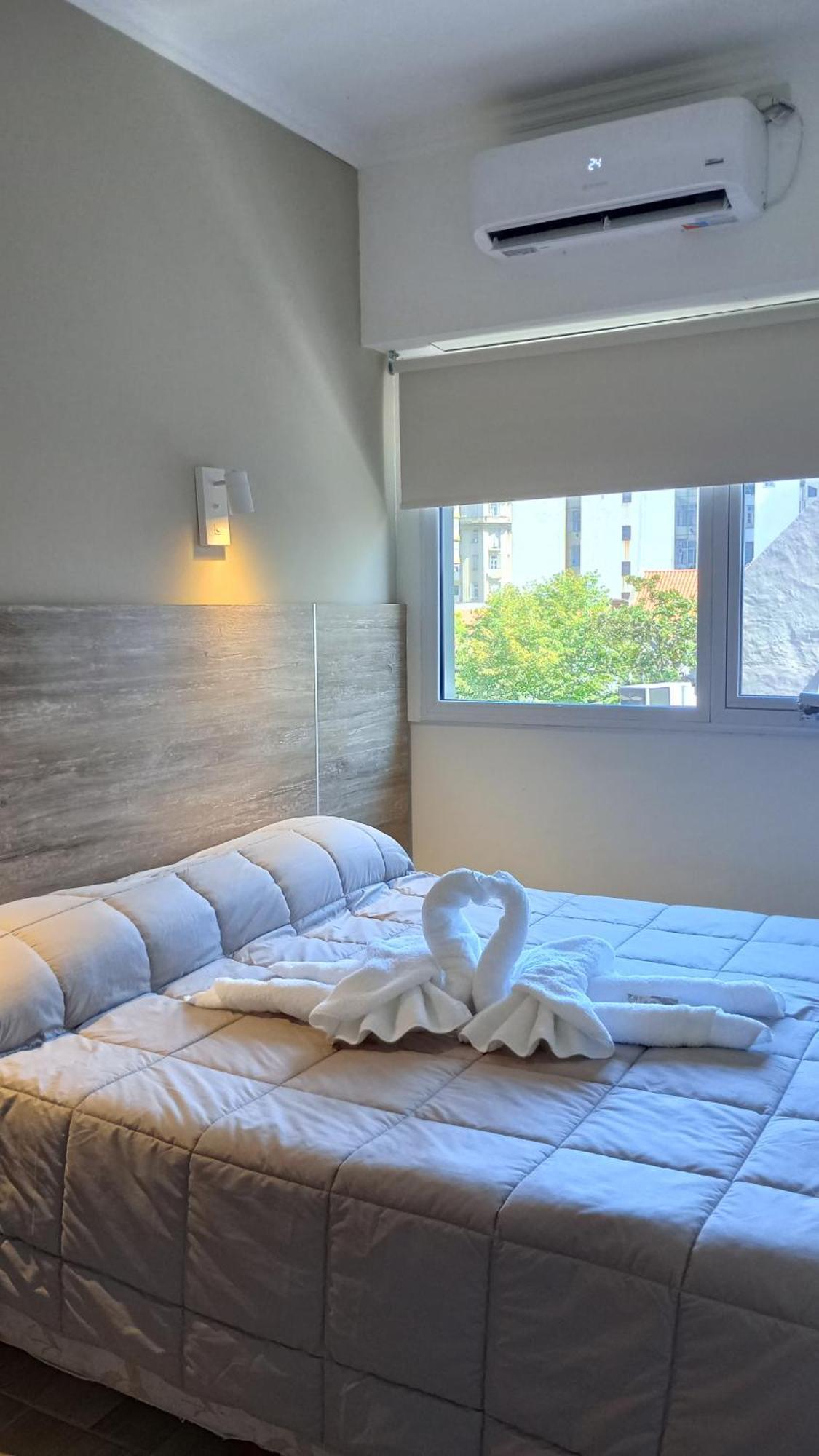 Hotel Milan Buenos Aires Værelse billede